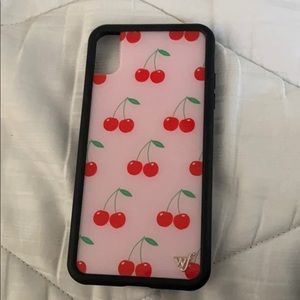 Pink cherry wildflower case